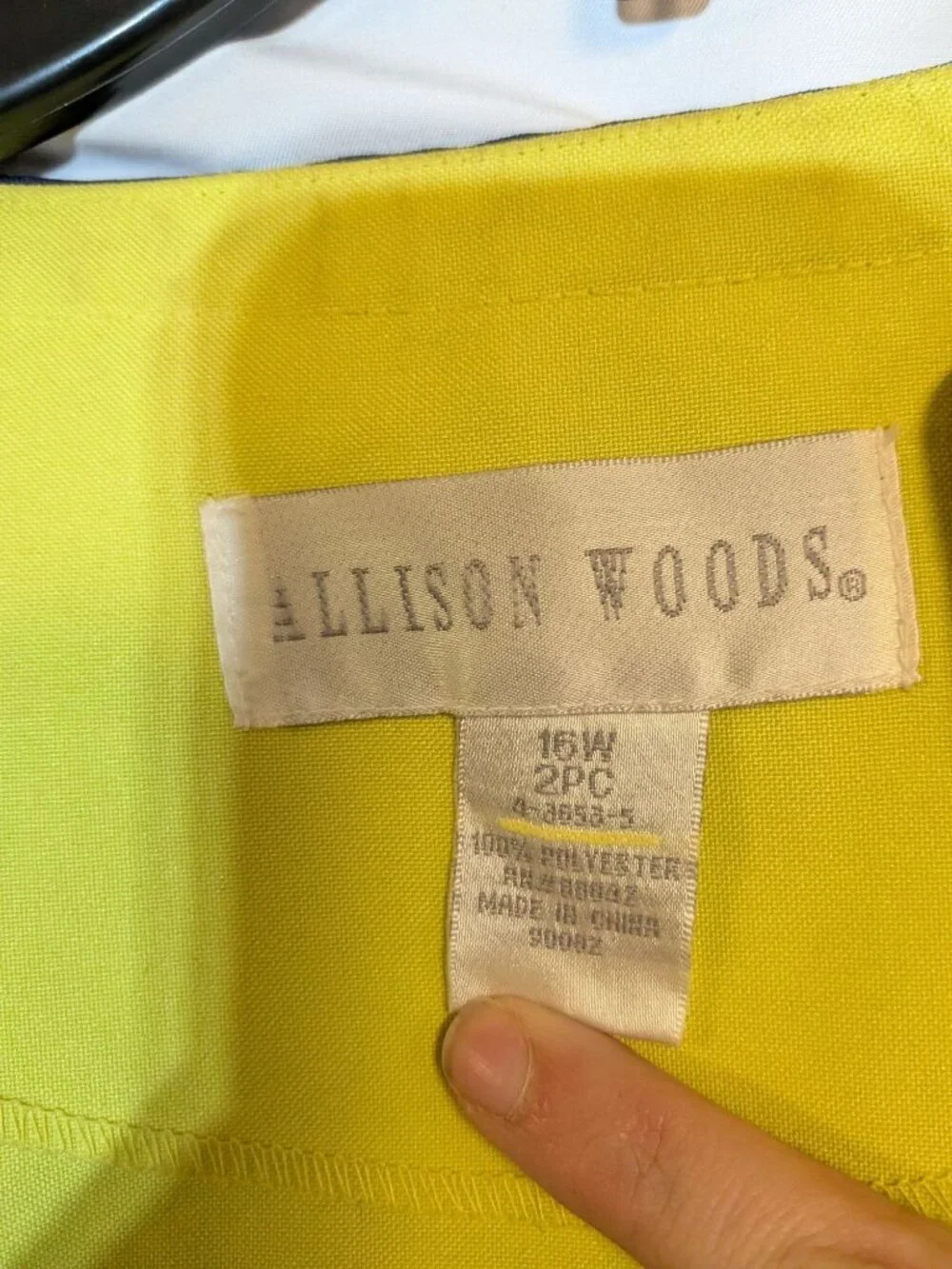 Allison Woods Womens Yellow Jacket With Navy Trim & Button Details Size 16W 100% - Picture 2 of 5